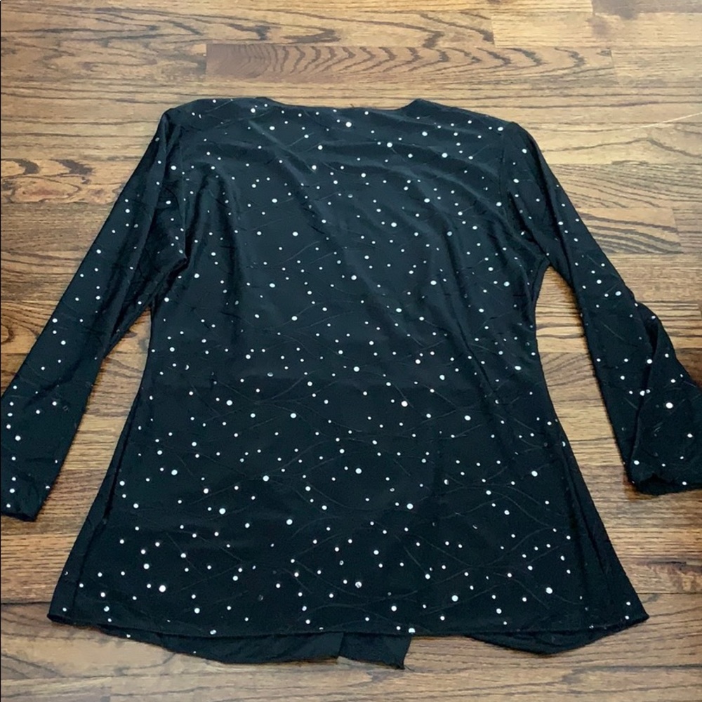 Women’s dressy top - Picture 7 of 10